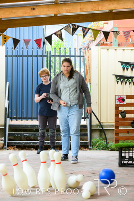 April 2022 / CARERS-SA-YOUNG-CARERS_220429_197