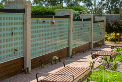 December 2023 / Contemplation-Court_231205_85E4898