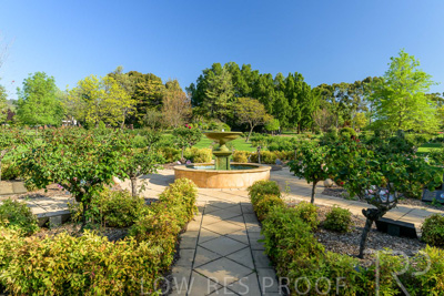 September 2023 / East-Fountain-1_230929_Z9C4140