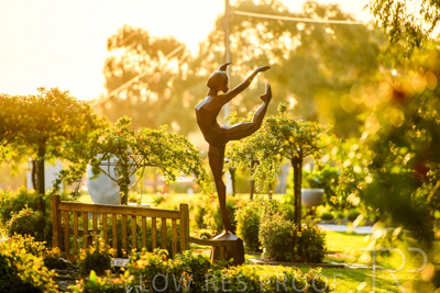 September 2023 / Endless-Dance-Statue_230928_85E2420