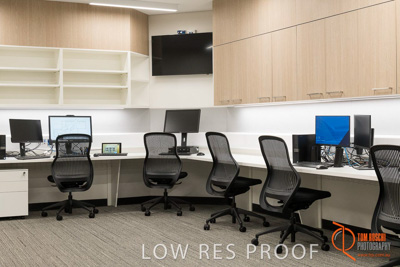 November 2018 / CHEESMAN_MOB_AISH_002_181115