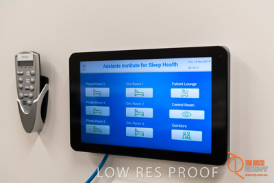 November 2018 / CHEESMAN_MOB_AISH_007_181115