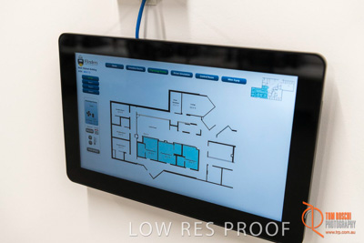 November 2018 / CHEESMAN_MOB_AISH_008_181115