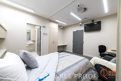 November 2018 / CHEESMAN_MOB_AISH_068_181115