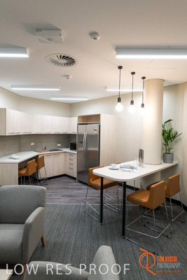 November 2018 / CHEESMAN_MOB_AISH_075_181115