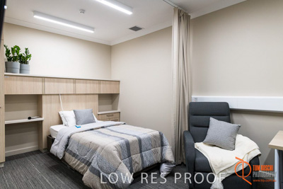 November 2018 / CHEESMAN_MOB_AISH_115_181115