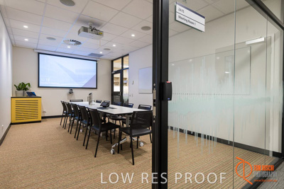 November 2018 / CHEESMAN_MOB_AISH_153_181115