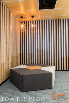 November 2018 / CHEESMAN_MOB_AISH_197_181115