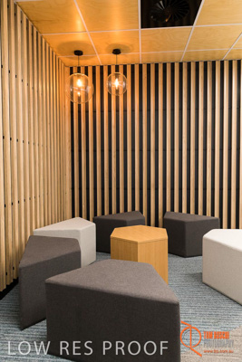 November 2018 / CHEESMAN_MOB_AISH_200_181115