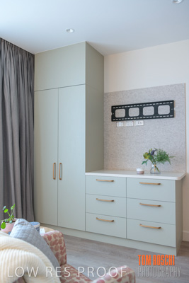 April 2020 / NECH_200406_039