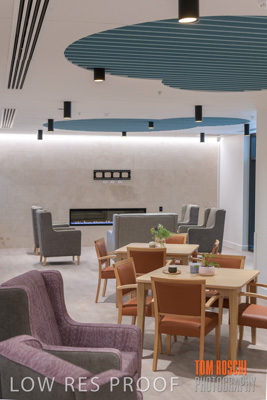 April 2020 / NECH_200406_051