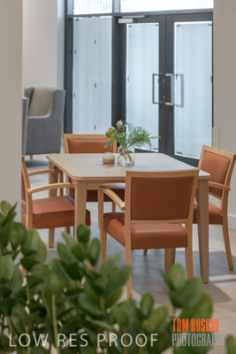 April 2020 / NECH_200406_058