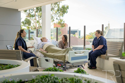 May 2024 / TQEH_Level_1_ICU_External_Patient_Balcony_240514_016