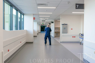 May 2024 / TQEH_Level_2_Operating_Theatre_Corridor_240514_007