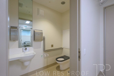May 2024 / TQEH_Ground_Floor_Safe_Assessment_Unit_(ED)_Toilet_240515_001