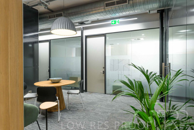 August 2025 / SPACES-Leigh-Str-250813_0967-HDR