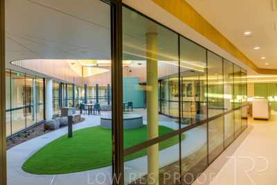 September 2025 / TQEH-MH-Courtyard-2__Z9C6168