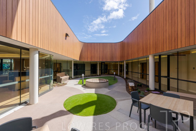 September 2025 / TQEH-MH-Courtyard-4__Z9C7588