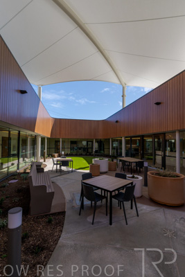 September 2025 / TQEH-MH-Courtyard-4__Z9C7621