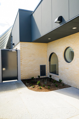 September 2025 / TQEH-MH-Windows__Z9C7491