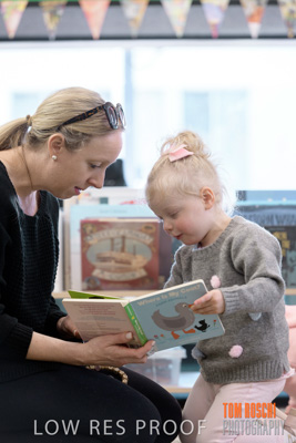 May 2019 / WRIGLE_AND_READ_726