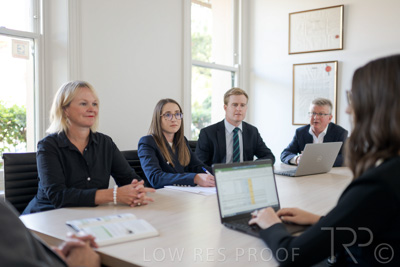 April 2022 / CLELANDS_MEETING_220419_052