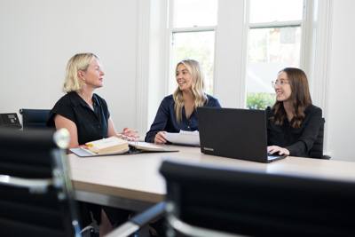 February 2023 / FAM-LAW-TEAM_230206_010