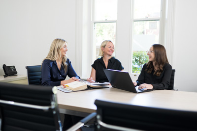 February 2023 / FAM-LAW-TEAM_230206_012