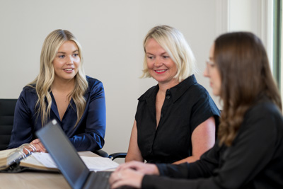 February 2023 / FAM-LAW-TEAM_230206_034