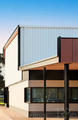 August 2021 / PARAFIELD_HIGH_EXTERIORS_210715_110_Web-2400p