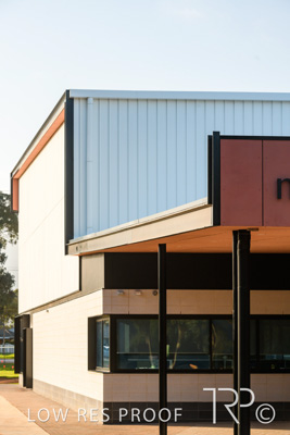 July 2021 / PARAFIELD_HIGH_EXTERIORS_210715_110