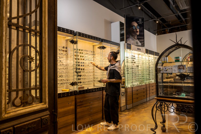 May 2022 / OPT-SHOP-220503-060