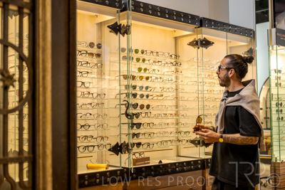 May 2022 / OPT-SHOP-220503-061