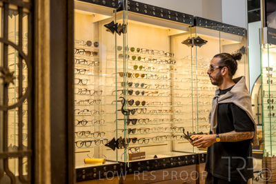 May 2022 / OPT-SHOP-220503-063