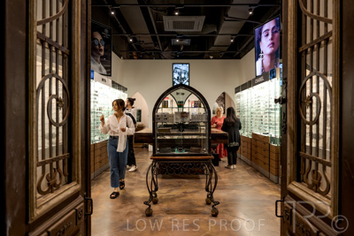 May 2022 / OPT-SHOP-220503-129