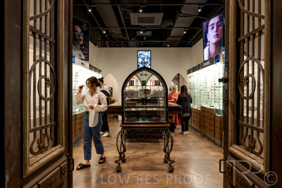 May 2022 / OPT-SHOP-220503-130