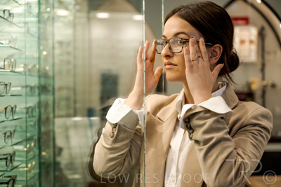 May 2022 / OPT-SHOP-220503-223