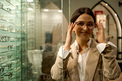 May 2022 / OPT-SHOP-220503-240