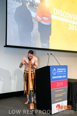 DEM_DISCOVERY_191128_100