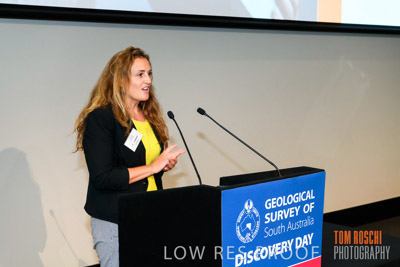 DEM_DISCOVERY_191128_1098