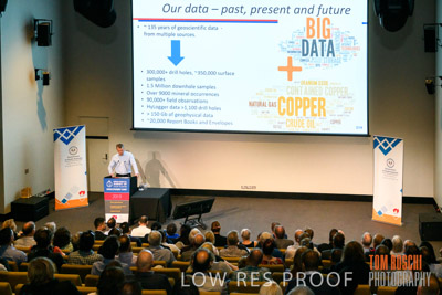 DEM_DISCOVERY_191128_136