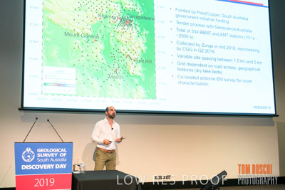 DEM_DISCOVERY_191128_144