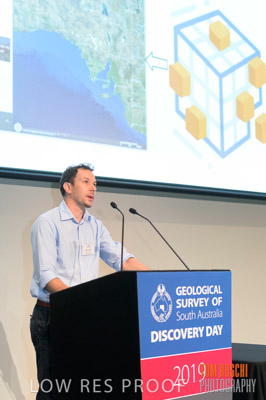 DEM_DISCOVERY_191128_174