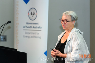 DEM_DISCOVERY_191128_253