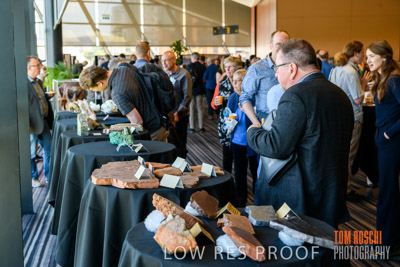 DEM_DISCOVERY_191128_360