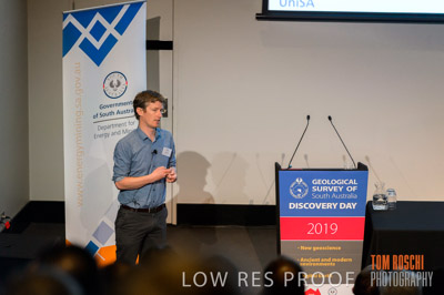 DEM_DISCOVERY_191128_532