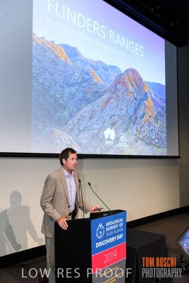 DEM_DISCOVERY_191128_800