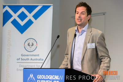 DEM_DISCOVERY_191128_840