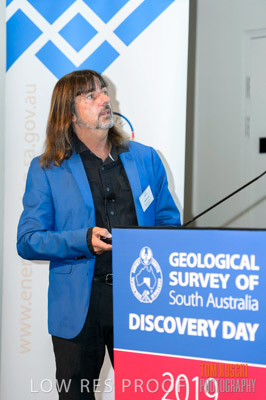 DEM_DISCOVERY_191128_948