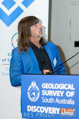 DEM_DISCOVERY_191128_952